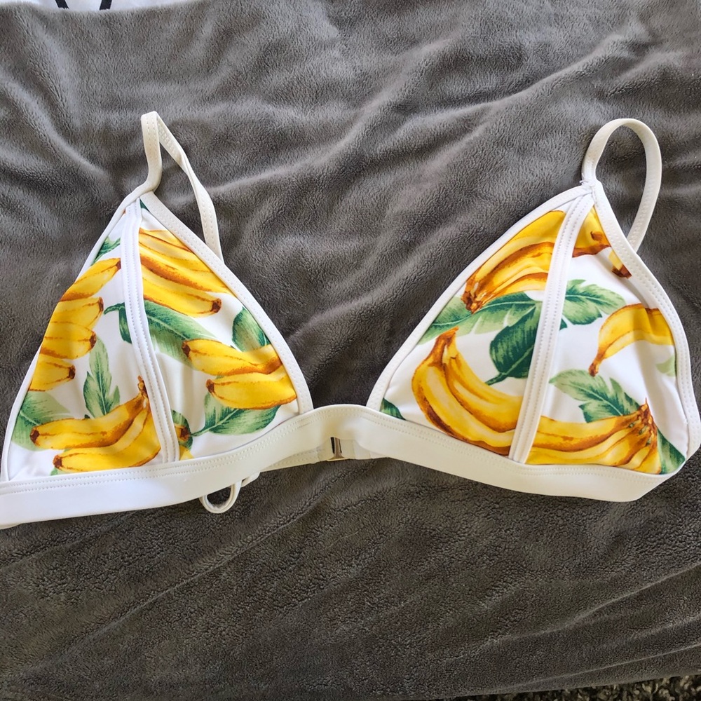 banana bikini top